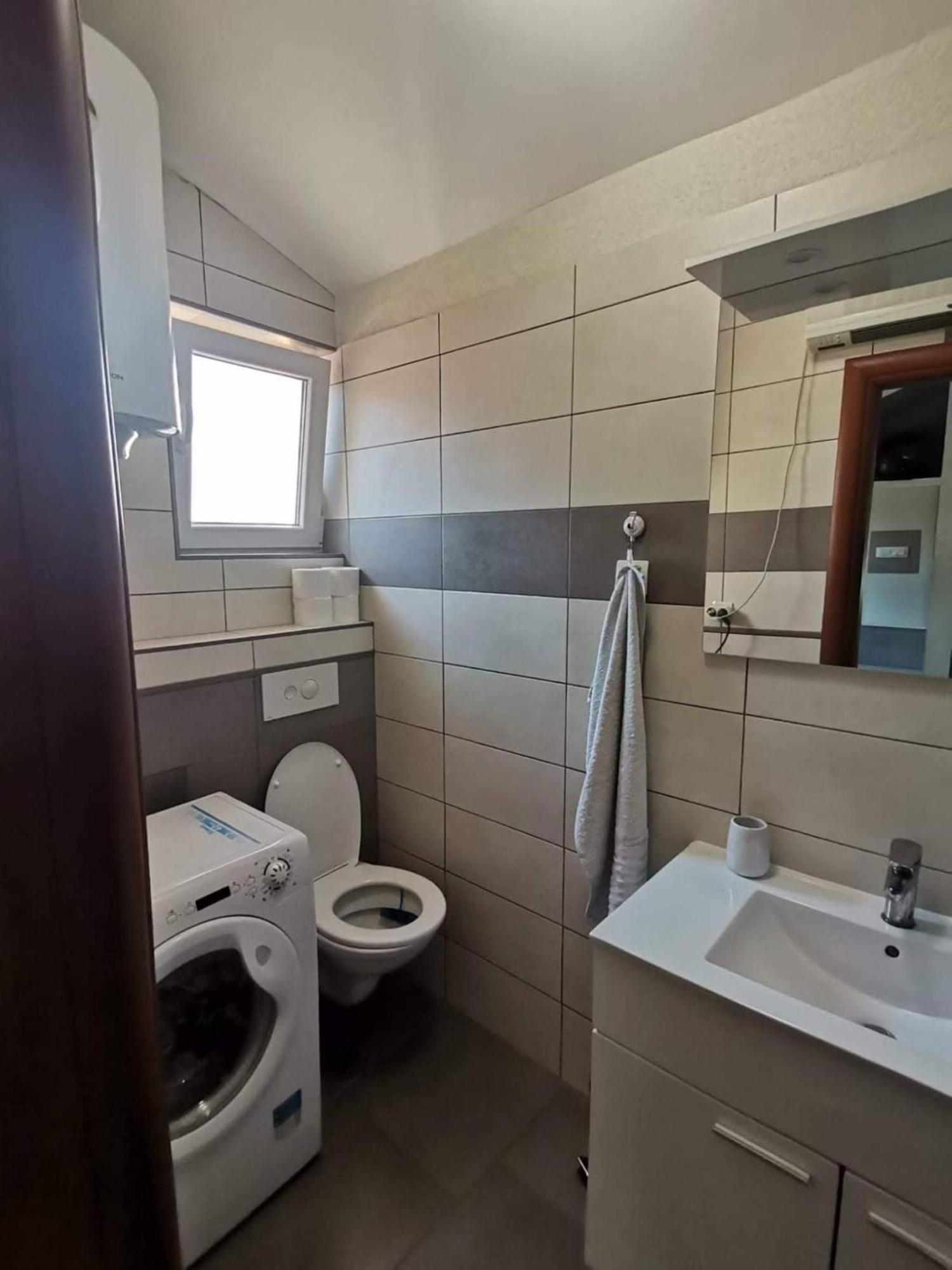 טרוגיר Apartment Lotus חדר תמונה
